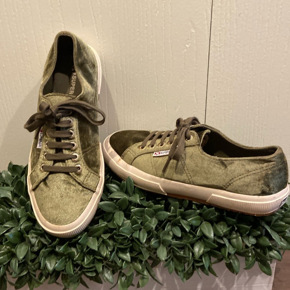 Superga Emerald Green Velour Sneakers  EURO 39 1/2  US 8.5